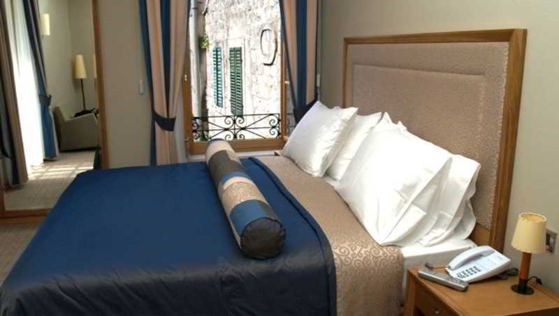 Hotel Vardar Kotor Habitación foto